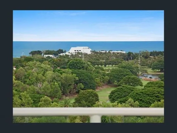 Spacious 3 bedroom unit with amazing views.