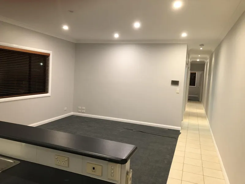 [Under Application] Modern 3 Bedroom light filled apartment