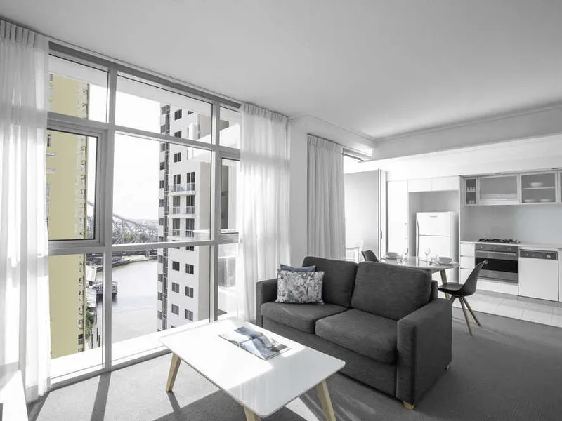 MANTRA RESIDENCES@ THE QUAY - 1 BEDROOM FURNISHED APARTMENT 