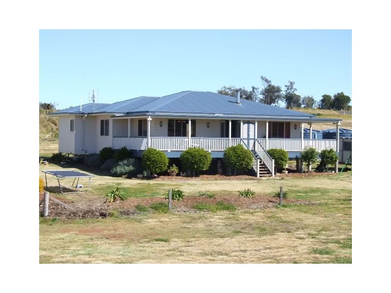 Lovely home on 6½ acres
