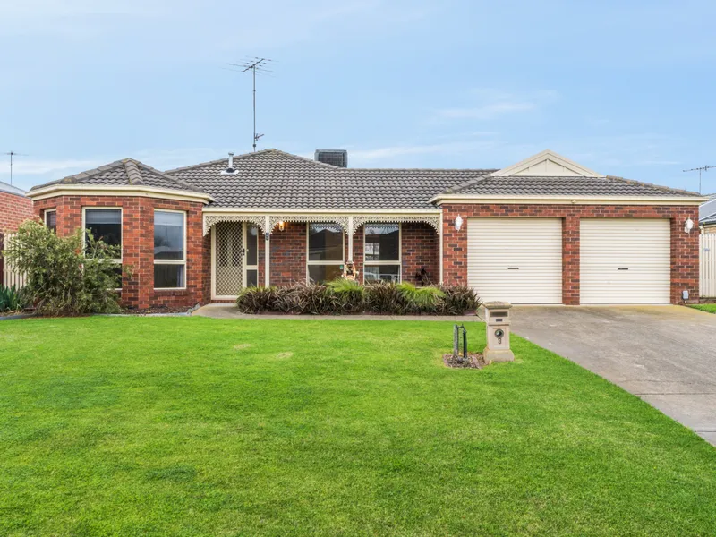 Incredible Family Home On An Outstanding Block!