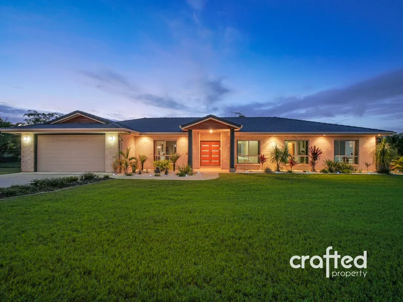 acreage life | Special Residence with a Contemporary Finish on 1.5 Acres only minutes to Browns Plains
