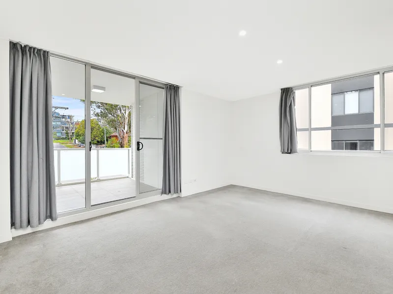 Modern 2bed 2bath 2 balcony Apartment in a quiet street