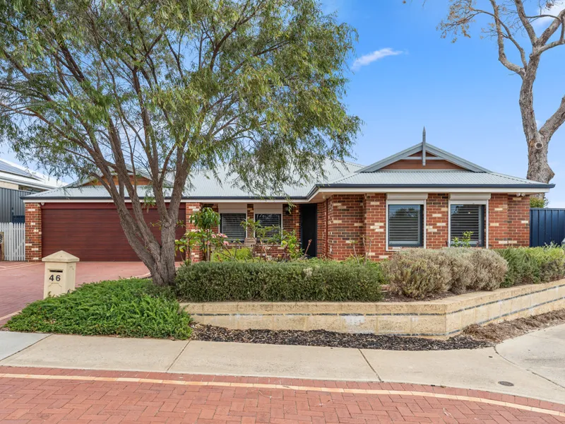 MODERN FAMILY FRIENDLY HOME