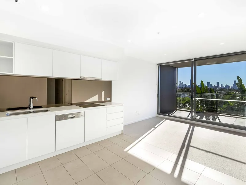 Coorparoo Square Apartment with the WOW Factor!