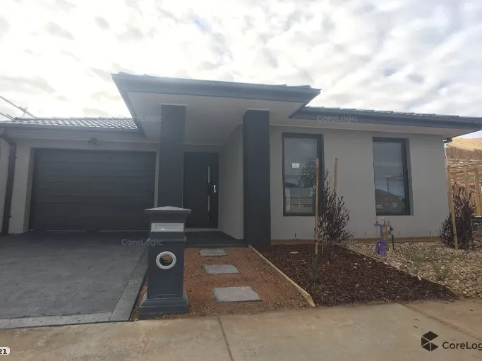 Introducing the perfect modern home for you and your family!