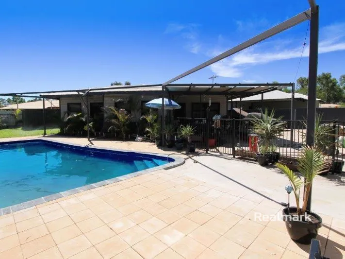 3 x 1 with a Pool!