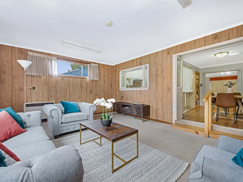 FAMILY DELIGHT OPPOSITE PARK