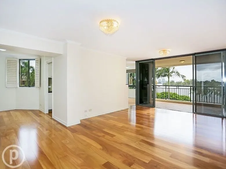 Spectacular Riverside Living in Arcadia