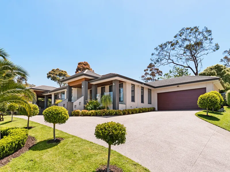 Elevated elegance with Western Port Bay aspects