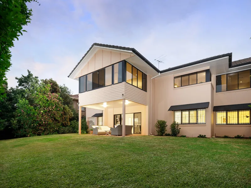 Expansive Family Residence in Indooroopilly’s Prestigious Long Pocket