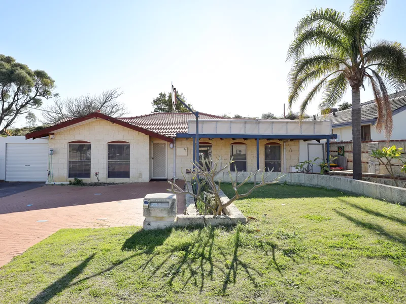 LIVE IN, RENT IT OUT or SUBDIVIDE!!