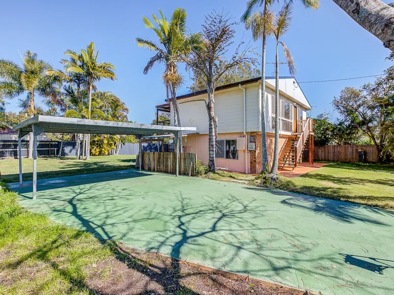 Family Home in a Beautiful Location!