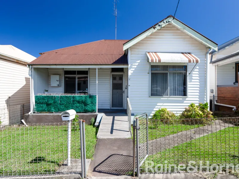 Sought After Mayfield Opportunity