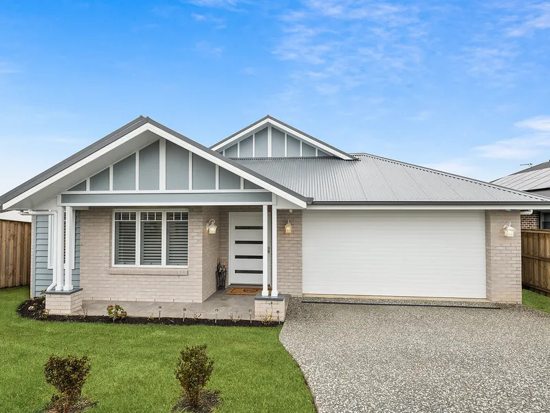 Contemporary Hamptons-Style Family Home with Stunning Rural Views