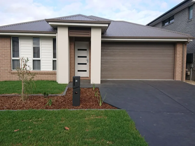 Lovely Four Bedroom Family Home in Catherine Field!