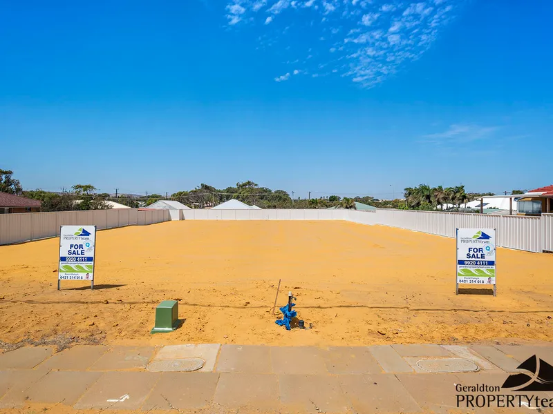 HOWS THIS BLUE-CHIP LOCATION!!!