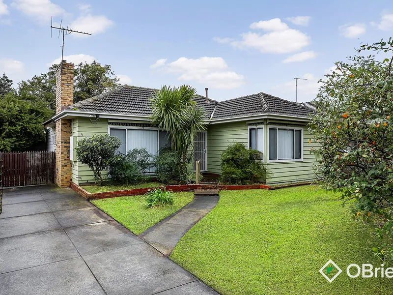 Great property with dual-living option in the Frankston High School zone