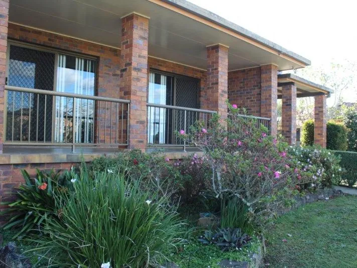 Spacious Family Home in Great Location - NO Pets