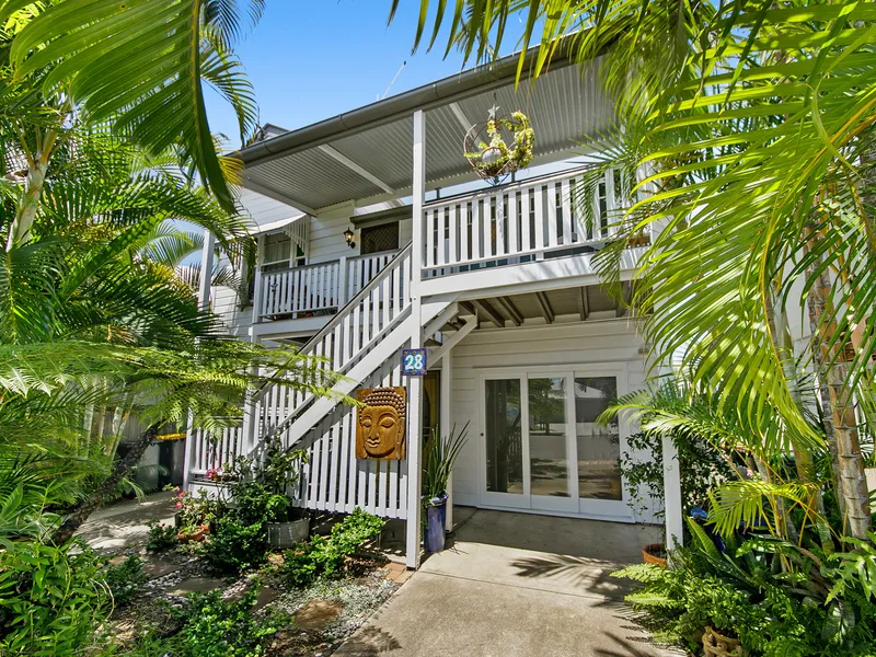 Occassionally You Find A True Gem - Genuine Dual Living or Family Character Home - Close to Waterfront