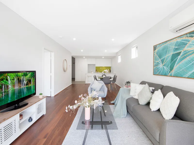 Modern two-bedroom apartment in Hornsby North catchment