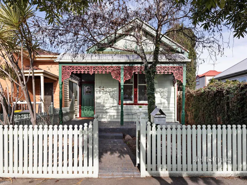 Sublime City-Edge Lifestyle Opportunity