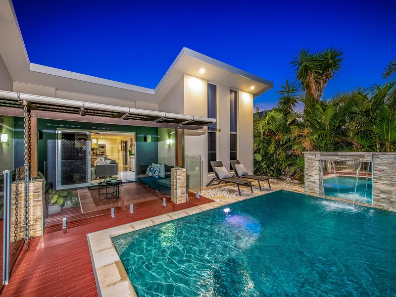PRESTIGIOUS FAMILY HOME WITH WOW FACTOR