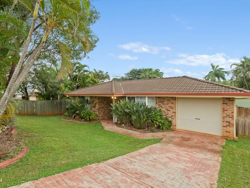 HUGE BLOCK..... SIDE ACCESS..... CONVENIENT LOCATION