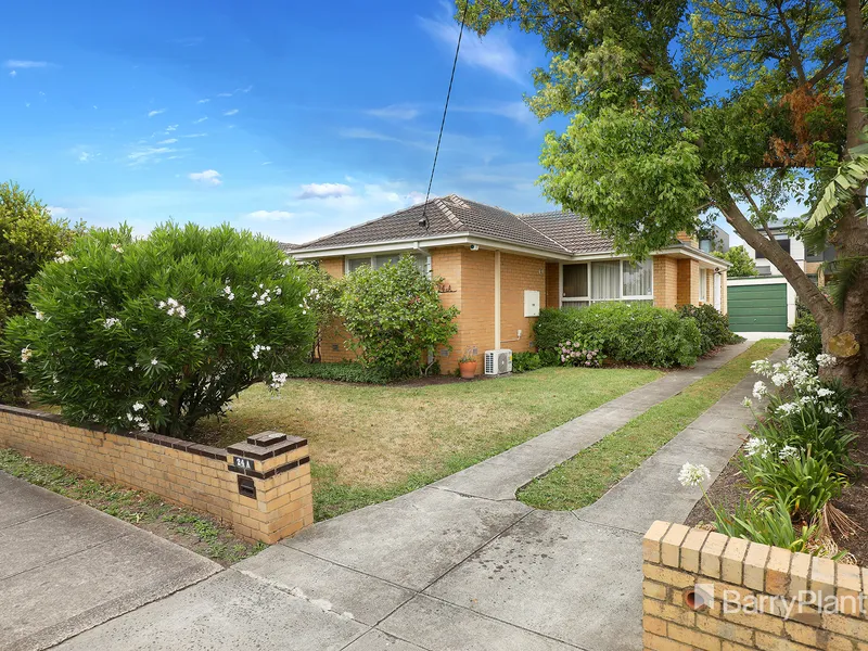 Comfort, Charm and Central Convenience.