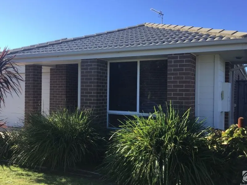 MODERN FAMILY HOME, CLOSE TO SCHOOL