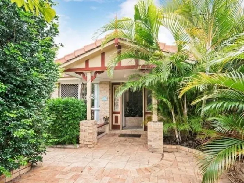 Charming 3-Bedroom Home with Pool!