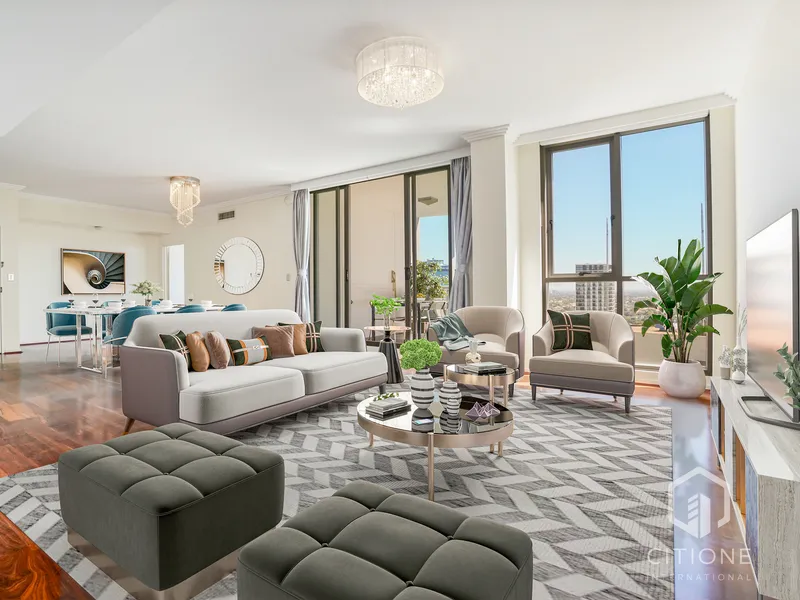 Rare Opportunity / 3 beds 3 baths 2 parkings