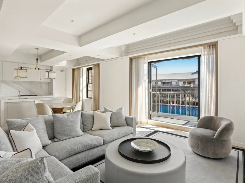 Absolute Waterfront Premium Apartment- Furnished or Unfurnished
