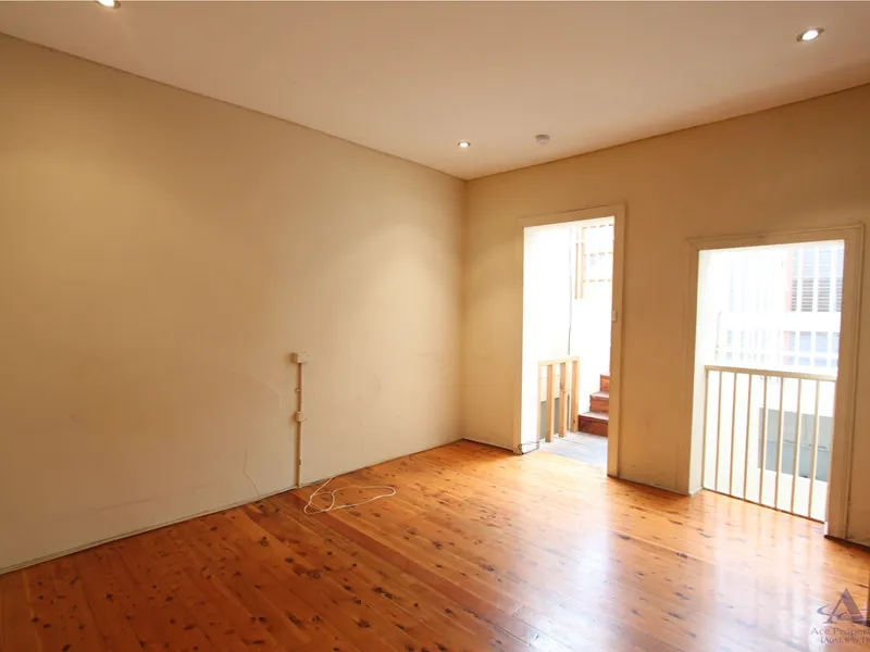 Large 3 bedrooms Terrace in Ultimo