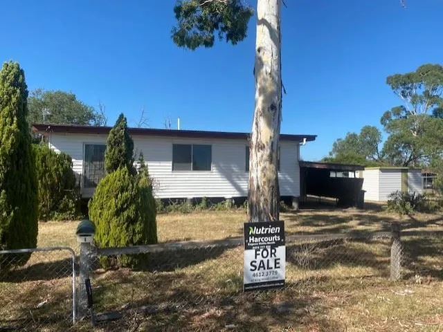 House on 1713m2 Corner block in Two Titles
