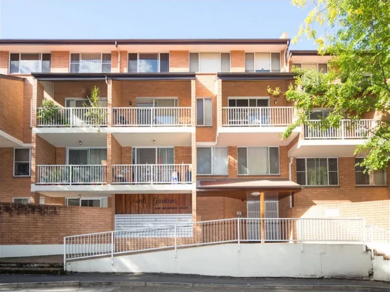 A Peaceful & Quiet hidden gem 1 bedder in Ultimo $590 pw!