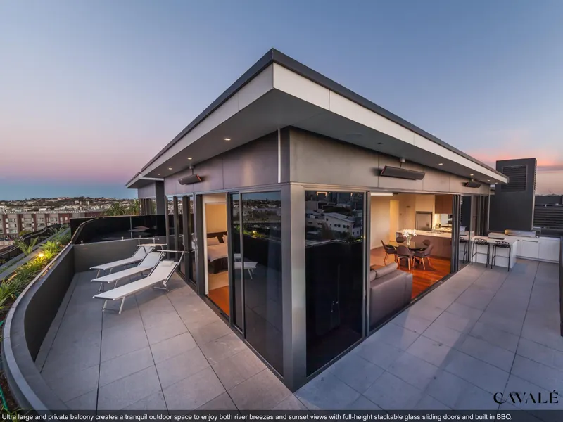 Exclusive Penthouse residence with superior service - $1200/WK