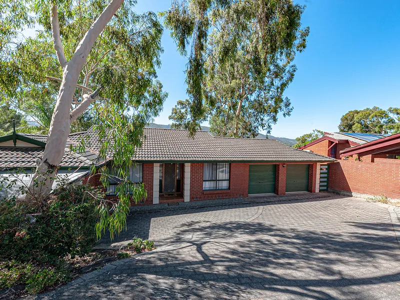 Architecturally Designed Home With Sweeping Hills Views 