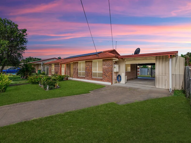 TIDY LOWSET WITH HUGE SHED