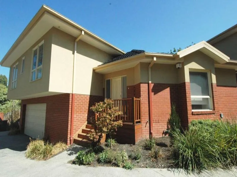 SET IN QUIET LOCATION