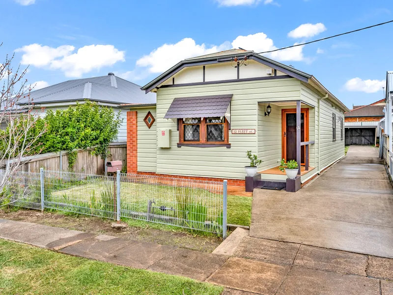 Tastefully Update Home, Lawn Care Included!