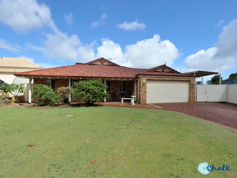 LOVELY HOME IN SETTLERS HILLS ESTATE!