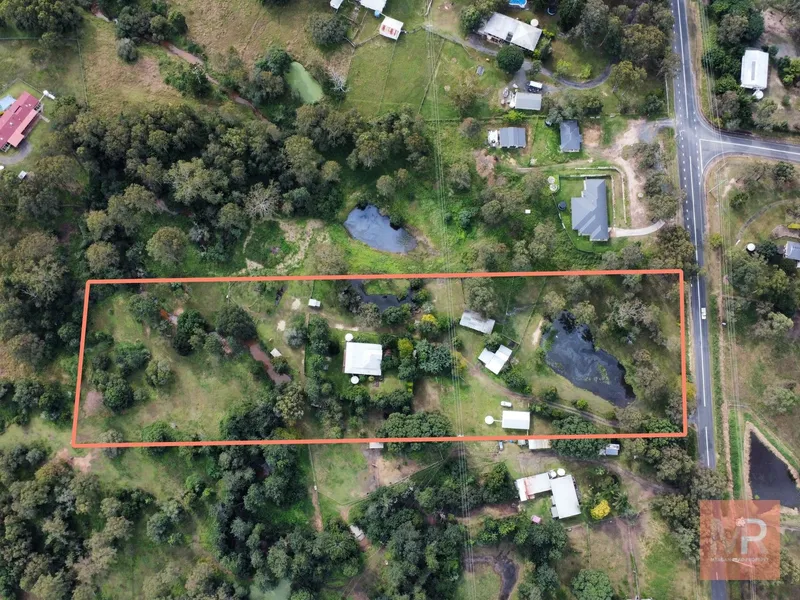 Country charm on 5.3 acres plus granny flat