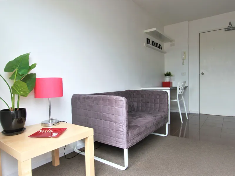 Sensational Student Accommodation - fully furnished and free gas bill!