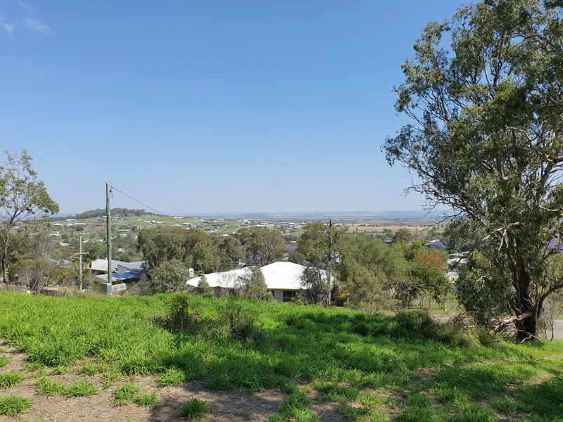 THE VIEWS HAVE IT - Rare Opportunity