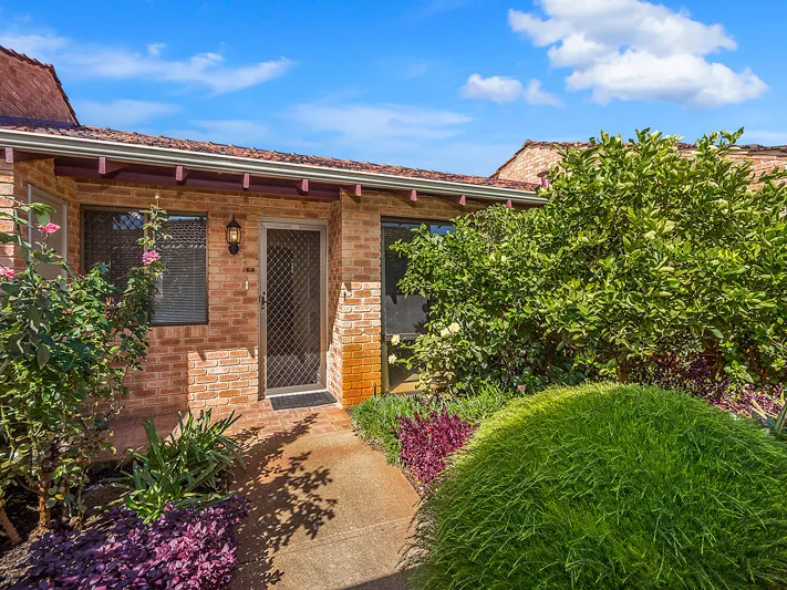 Great position, close to the clubhouse and swimming pool