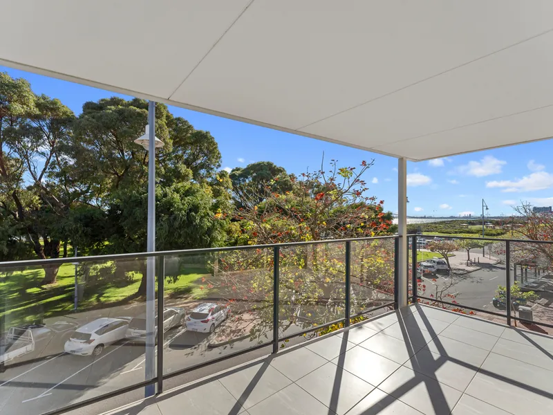 Modern beachfront living - Watch the world pass you by in your private beach-side retreat