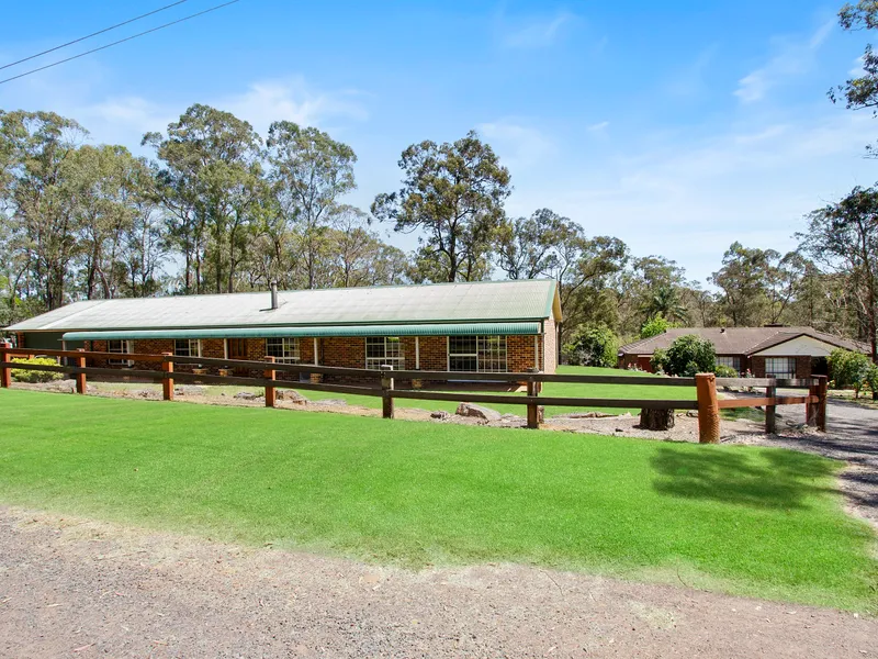 Detached Dual Occupancy on 5 Acres with Town Water