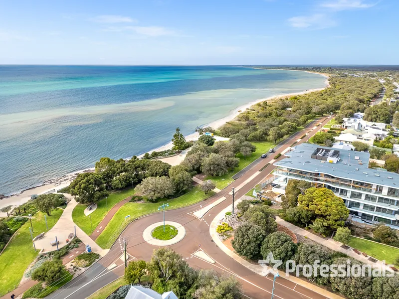 BEACHSIDE EXCITEMENT!