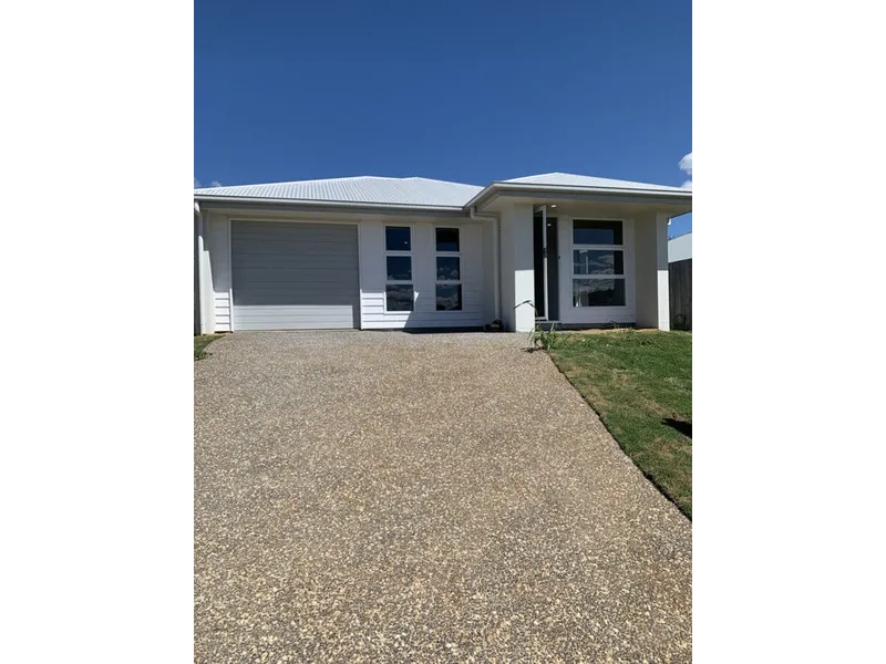 Brand new 4 bedroom home in popular Glenvale !